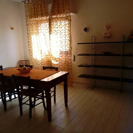 A Casa Di Raffaele Casa de Férias Matino